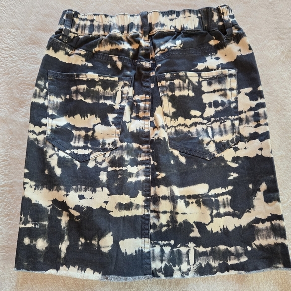 Love, Fire Gray N White Acid Wash Mini Sz XS/1P Cut Off Hem Ready To Rock!! - Picture 8 of 11